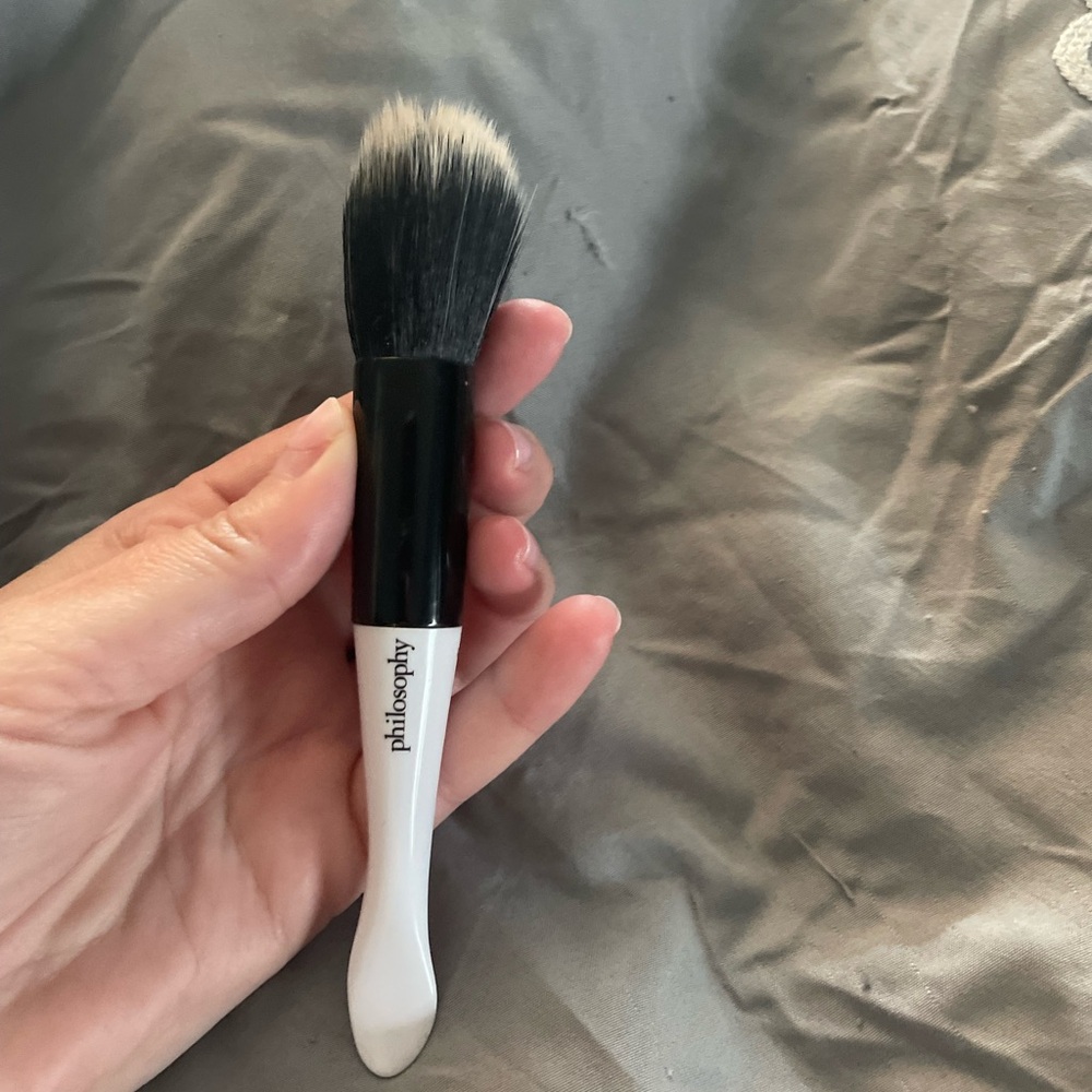 NWOT Philosophy Black and White Makeup Brush